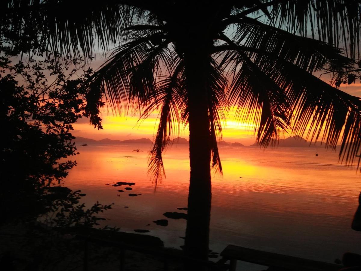 Готель Hut Sunset Island View Ель-Нідо Екстер'єр фото
